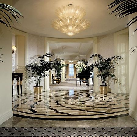 The Towers Of The Waldorf Astoria Hotel นิวยอร์ก ภายนอก รูปภาพ